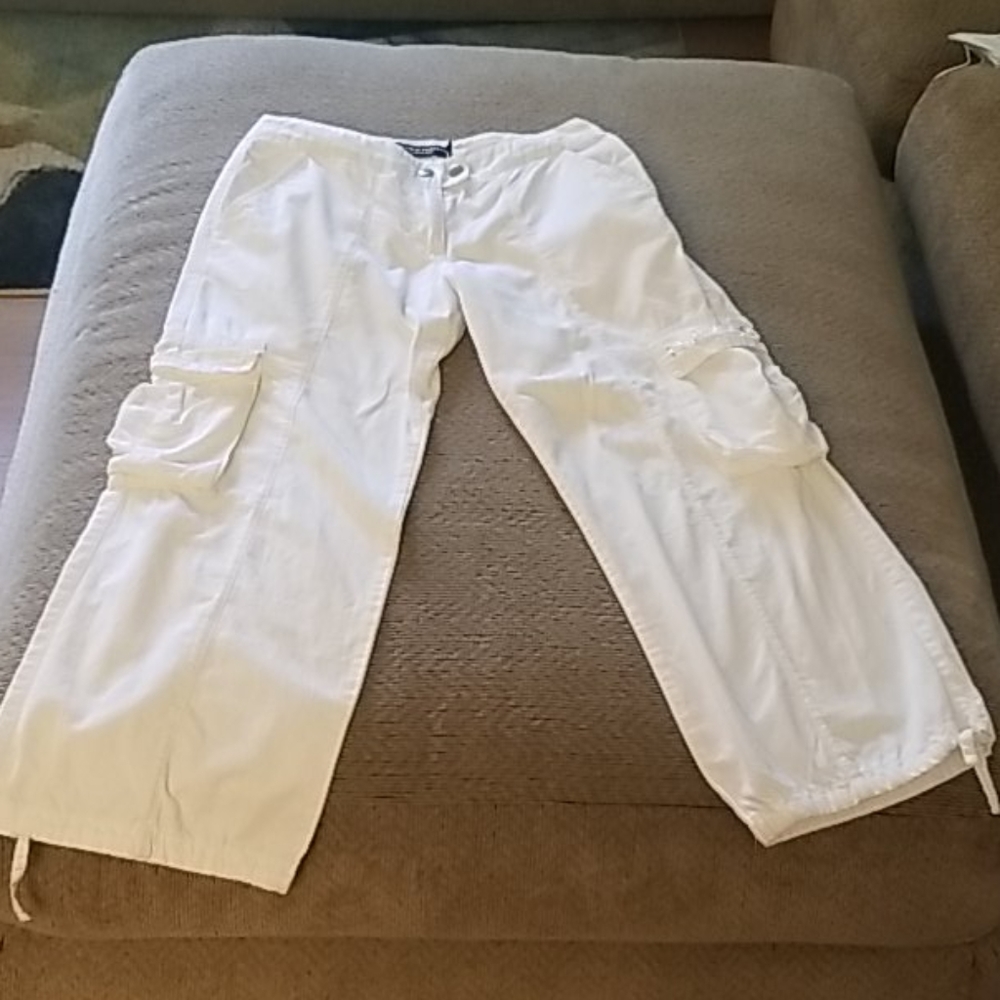 White Summer Pants - Capris